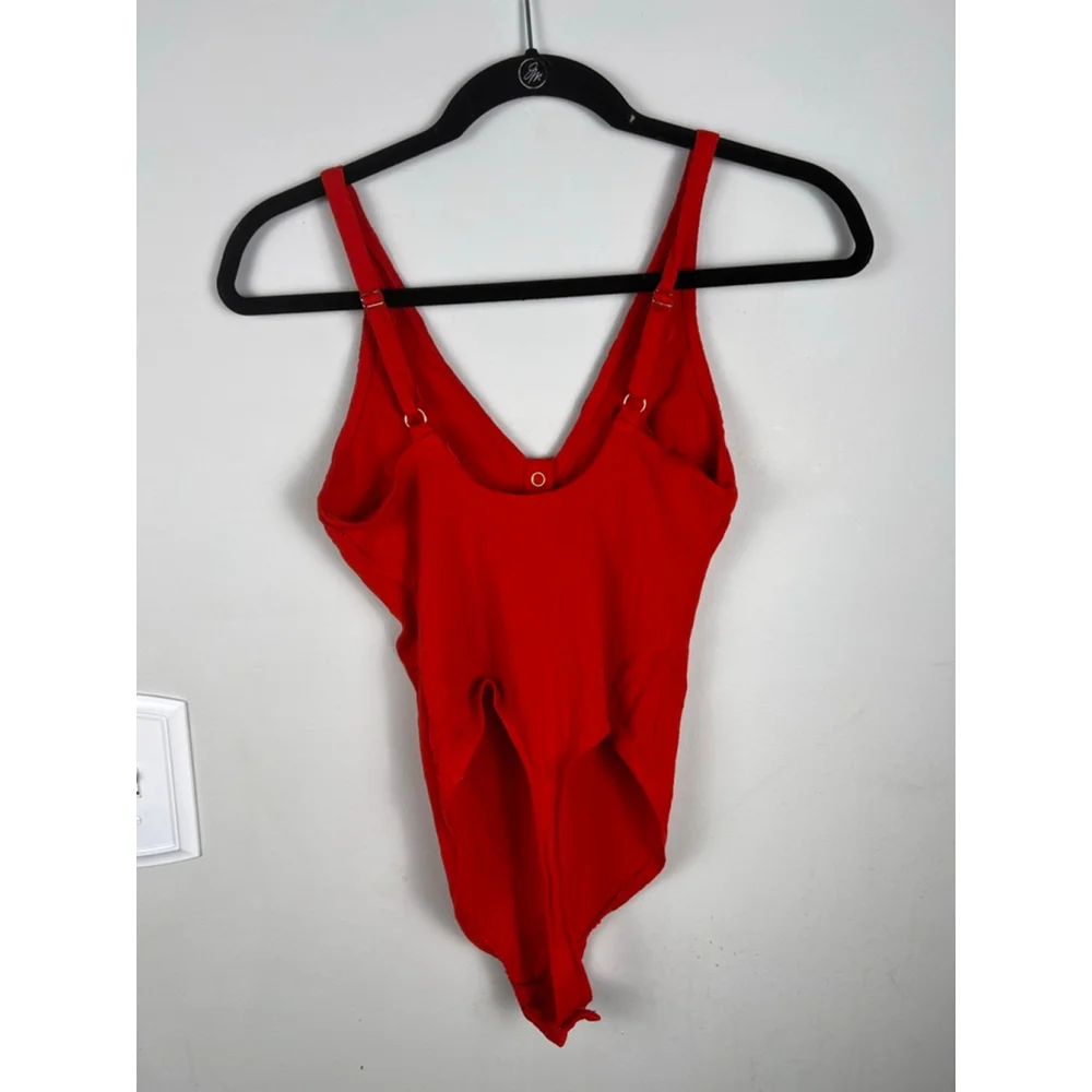 Women's Free People Red Ribbed V-Neck Bodysuit XS Festival Layering Henley